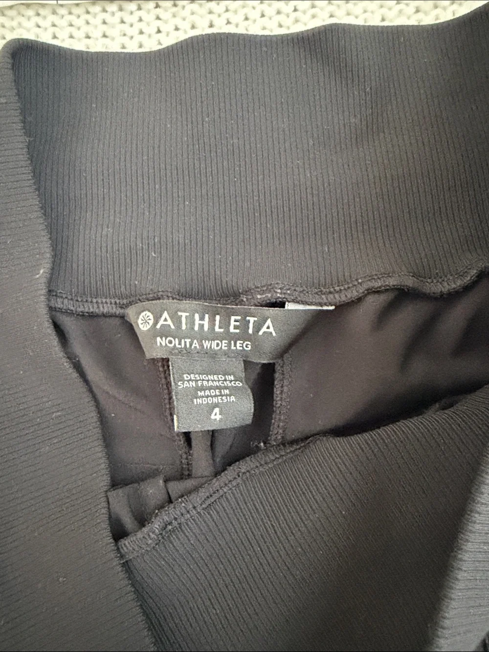 Athleta Nikita Wide Leg Pants Black Size 4